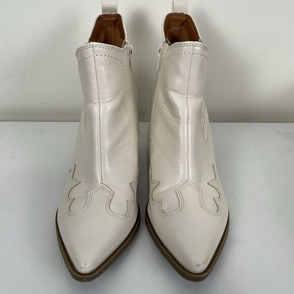 indigo rd. Women’s 7.5 Ankle Boots Off-White Western Heeled Pointed Toe - Picture 2 of 8